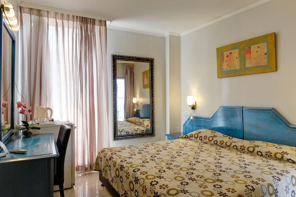 Residence Beach Hotel Νετάνια Εξωτερικό φωτογραφία